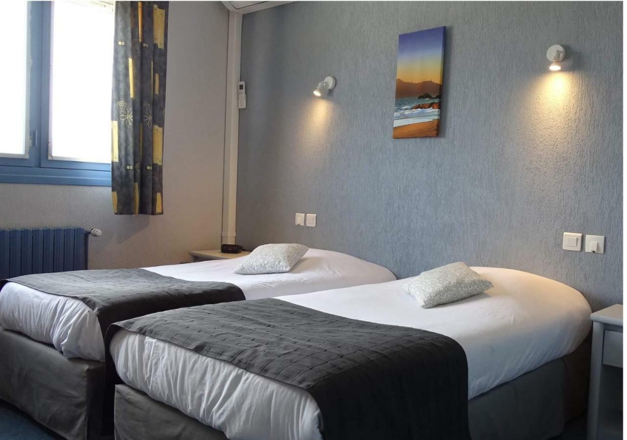 Europa Hotel Roussillon  Exteriér fotografie